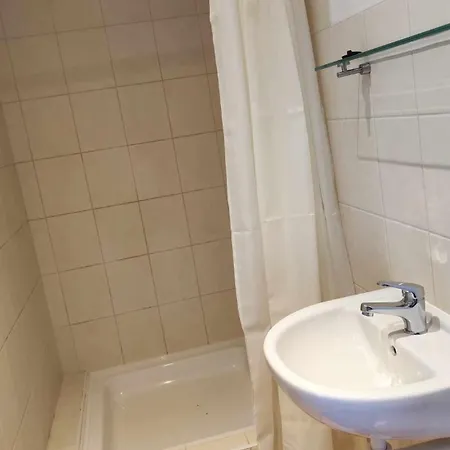 Penzión pre hostí Toth Sturovo